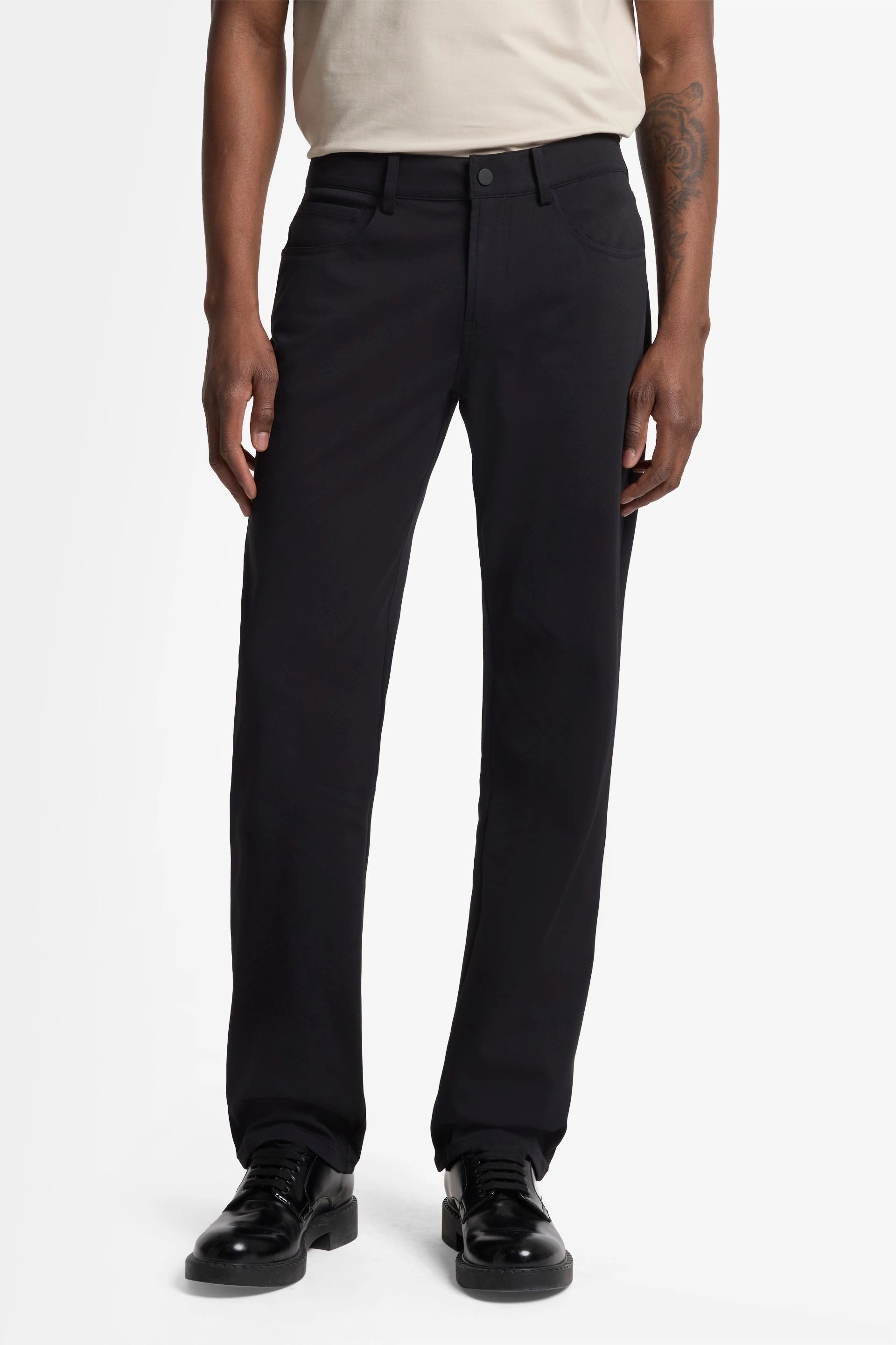 LUXE PERFORMANCE KNIT