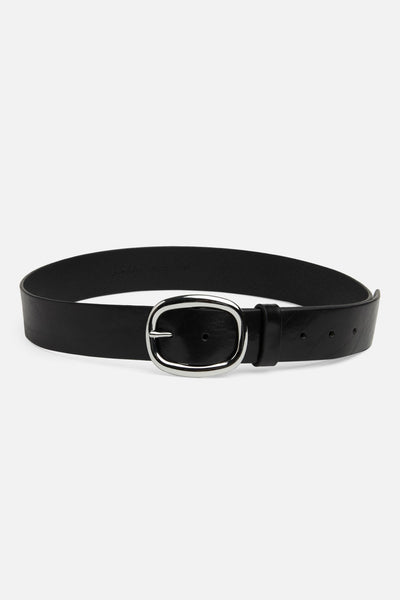 Oval Buckle Italian Leather Belt in Black