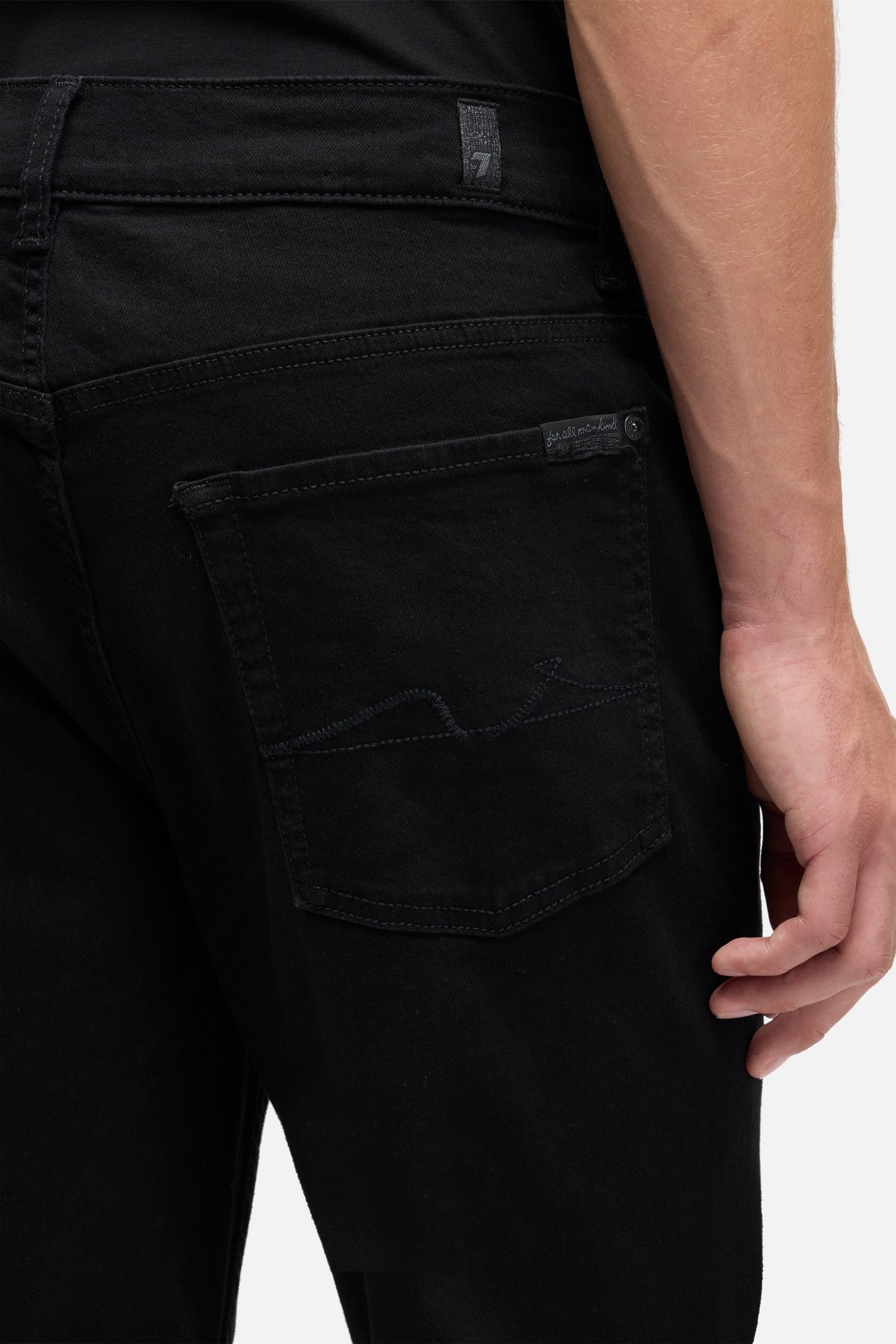 Austyn in Black Onyx | 7 For All Mankind