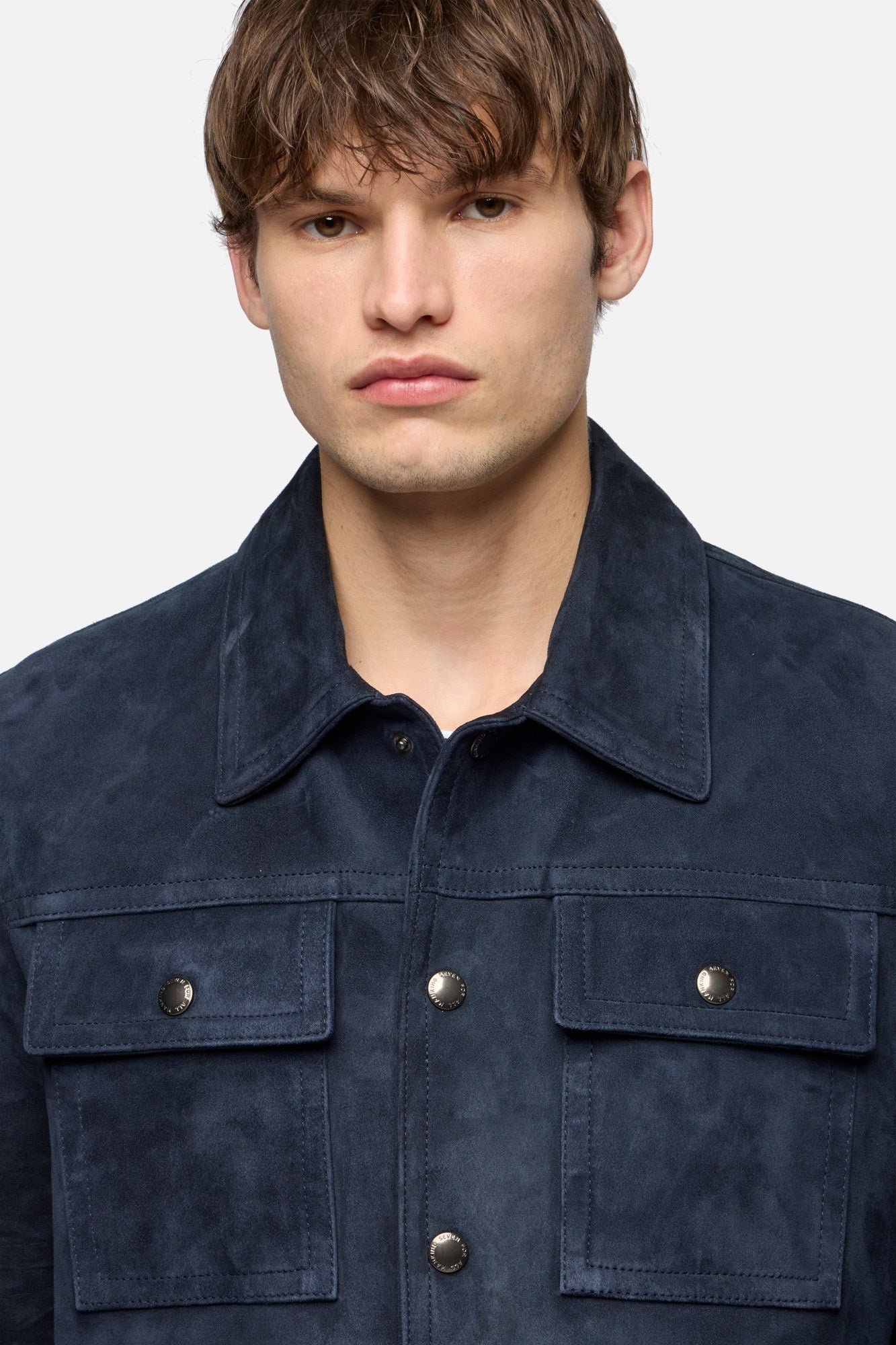 MODERN TRUCKER JACKET in Suede Midnight | 7 For All Mankind