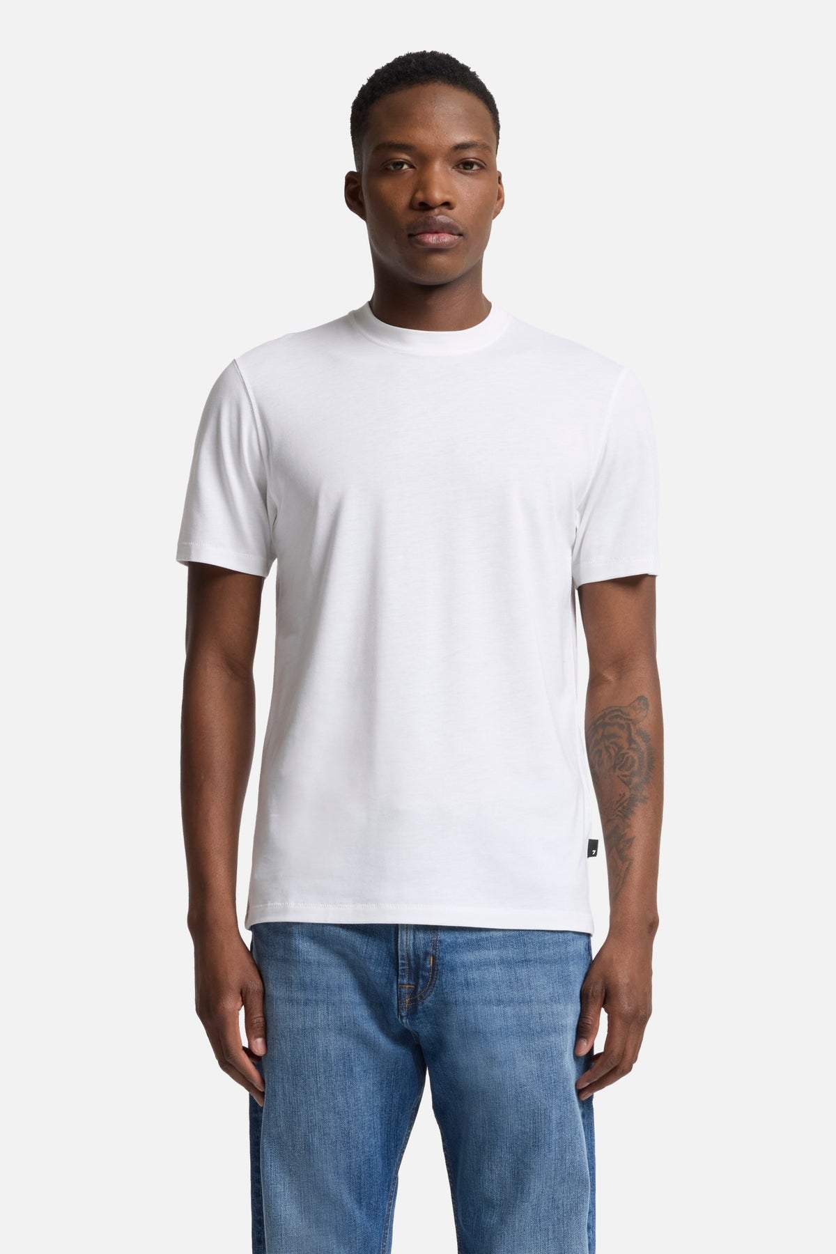 Lyocell Crewneck Tee in White | 7 For All Mankind