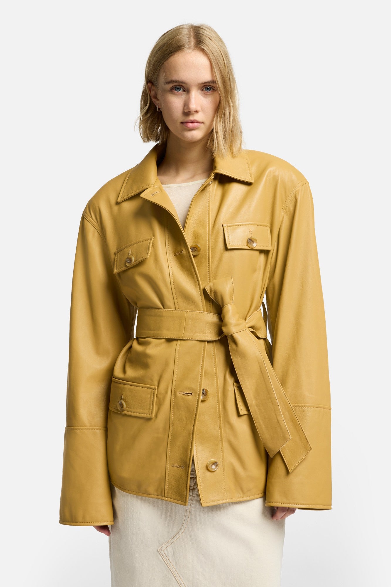 Sahariana Leather Cropped Trench in Honey | 7 For All Mankind
