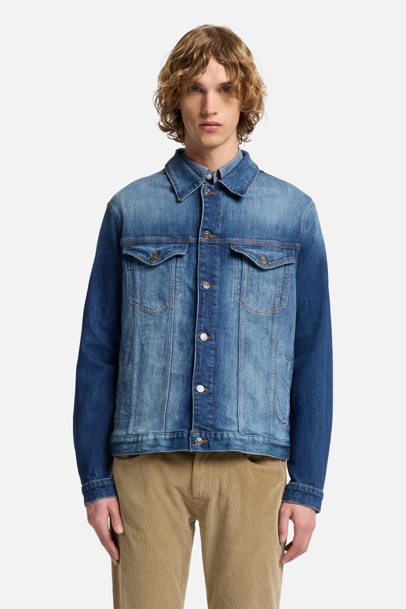 Multicount Perfect Trucker Jacket In Countless| 7 For All Mankind