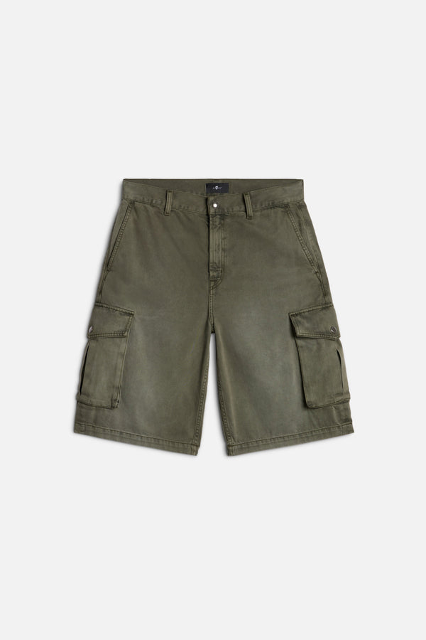 WIDE CARGO SHORT in Luxe Performance Sateen
