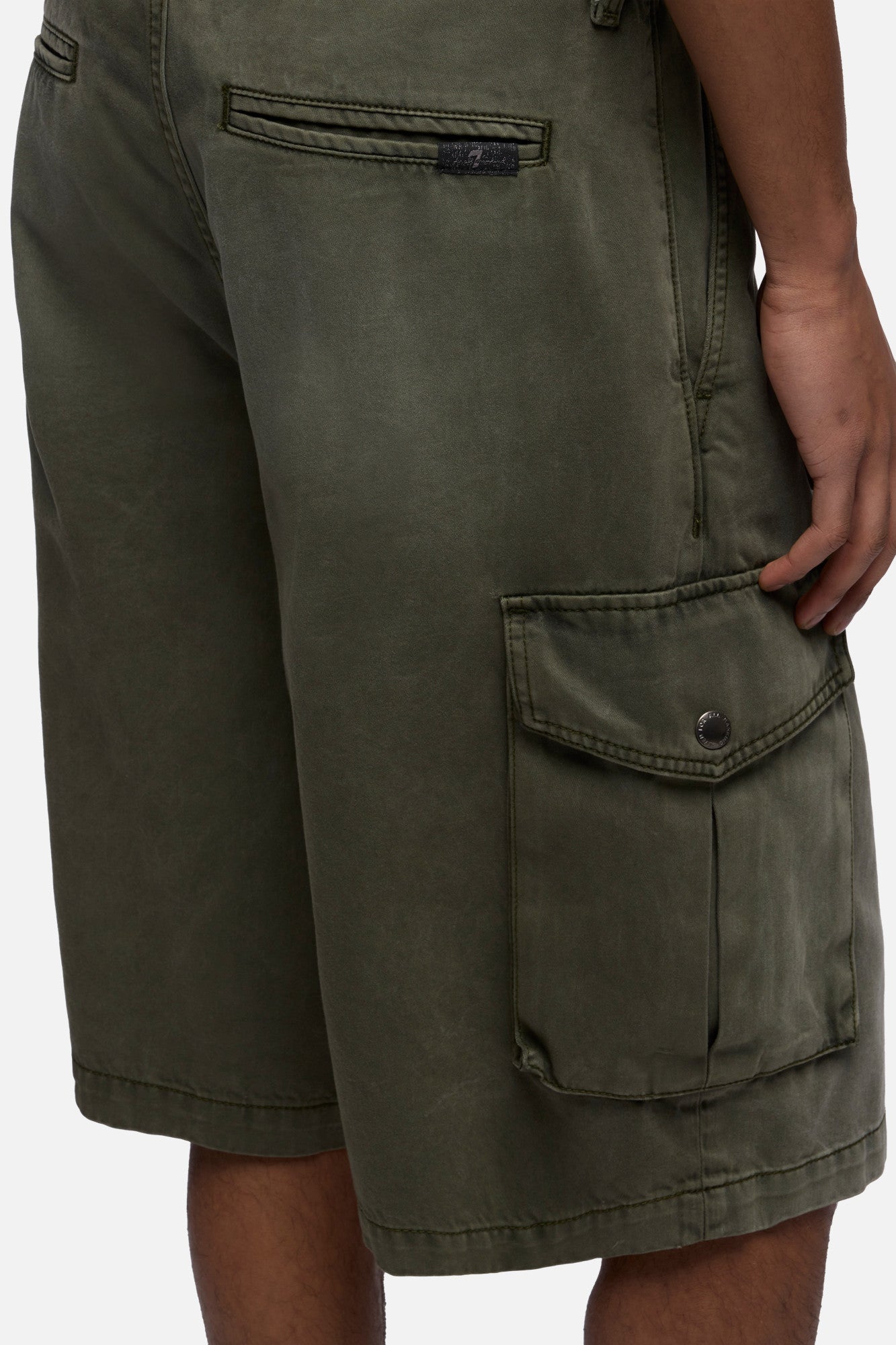 WIDE CARGO SHORT in Luxe Performance Sateen Sunfaded Moss | 7 For