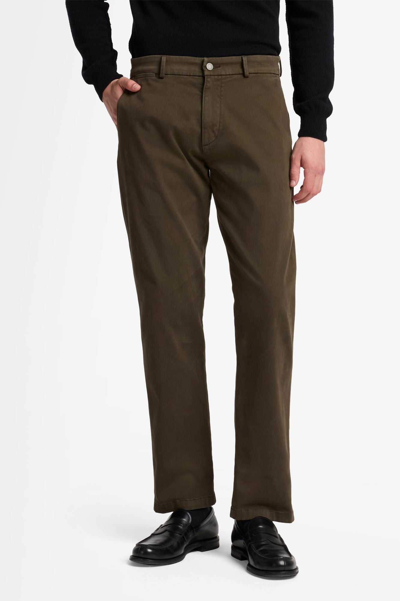 STRAIGHT CHINO in Luxe Performance Sateen Dark Olive | 7 For All