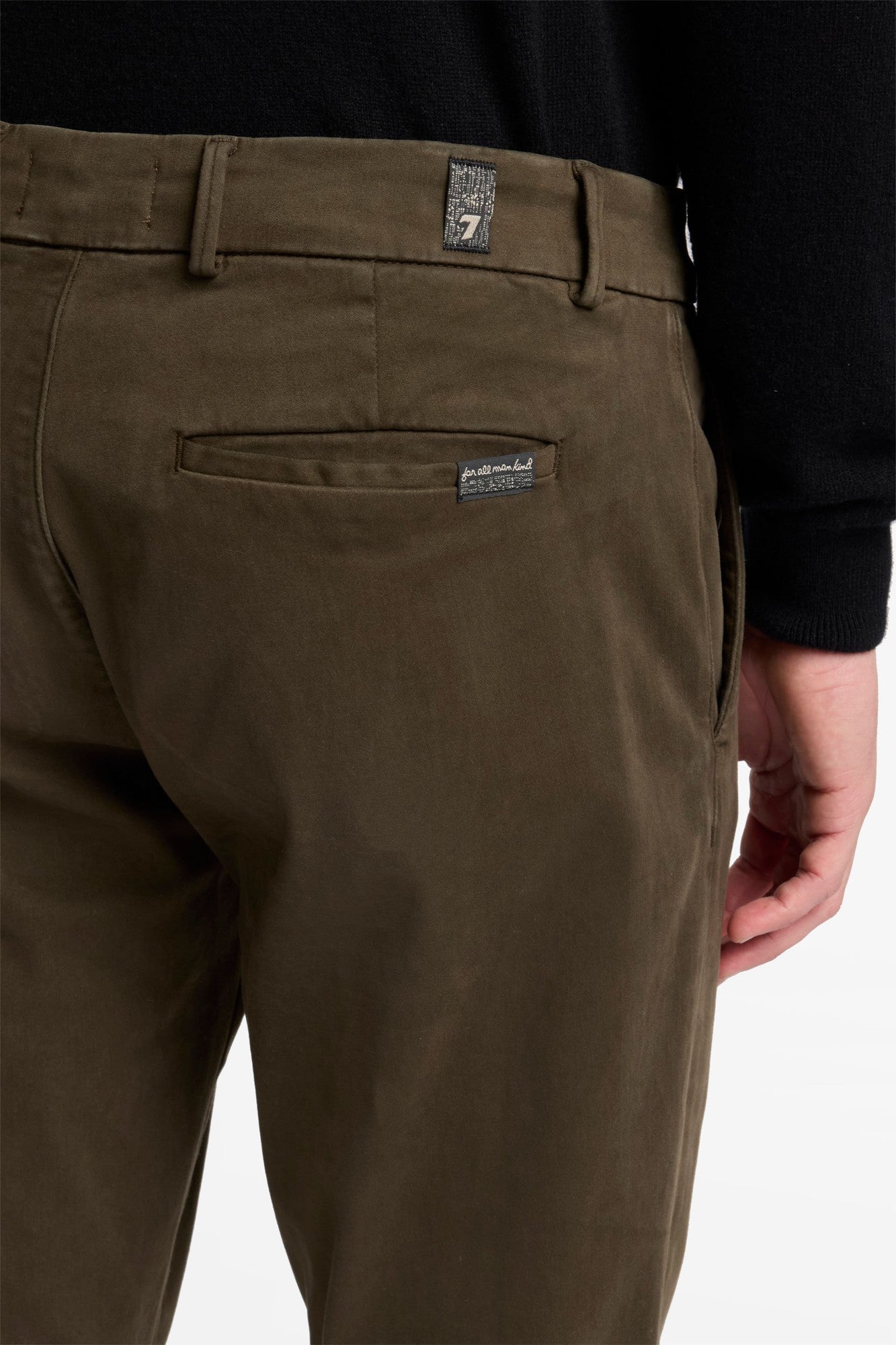 STRAIGHT CHINO in Luxe Performance Sateen Dark Olive | 7 For All