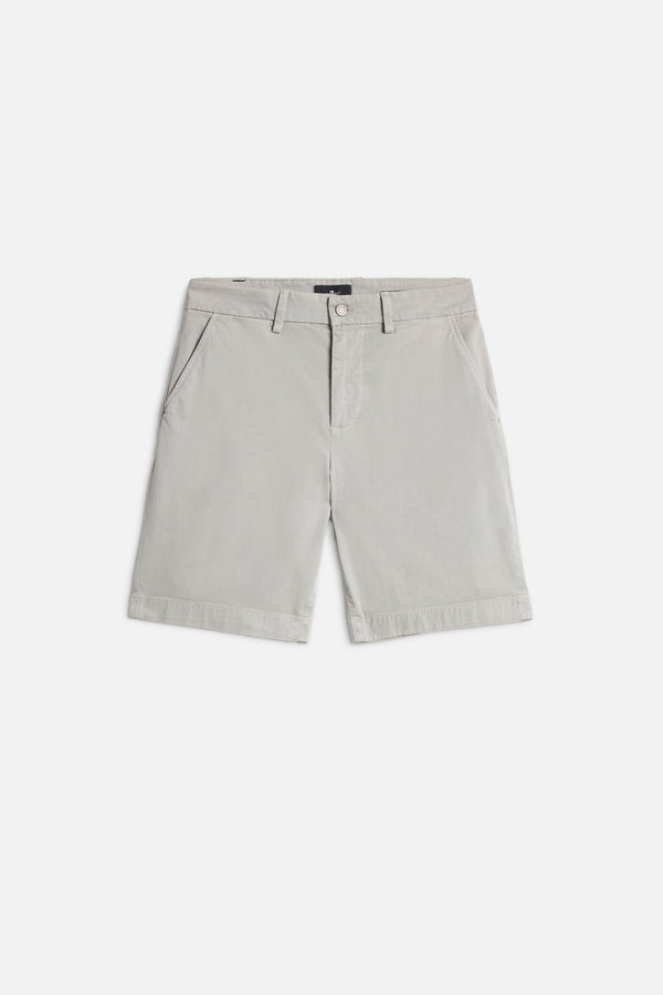 CHINO SHORT in Luxe Performance Sateen