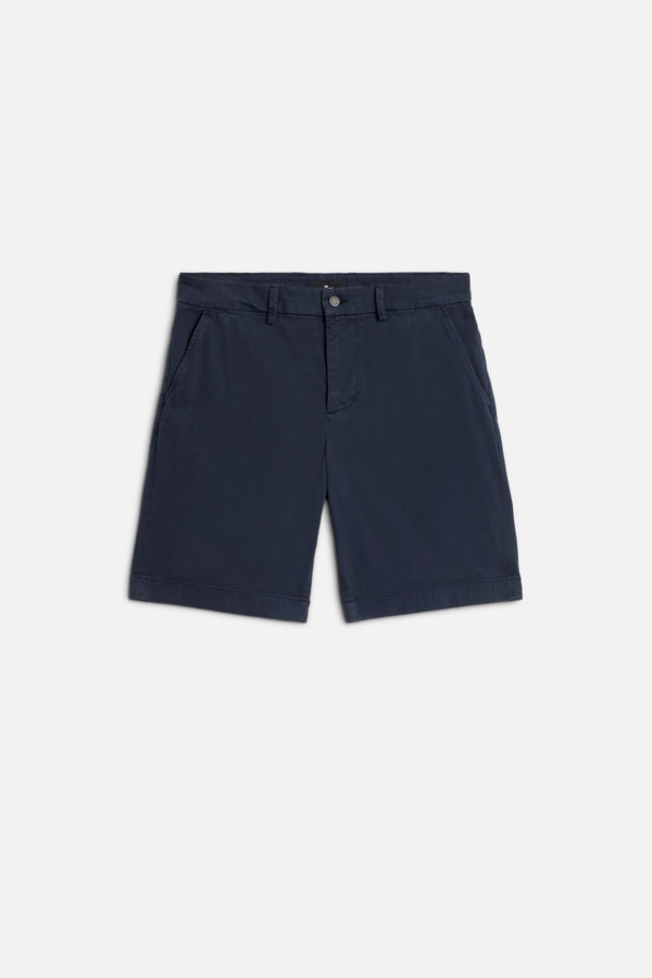CHINO SHORT in Luxe Performance Sateen