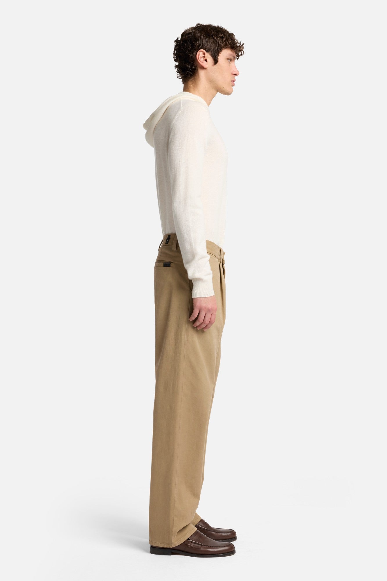 Comfort Twill Pleated Trouser In Silver Mink| 7 For All Mankind