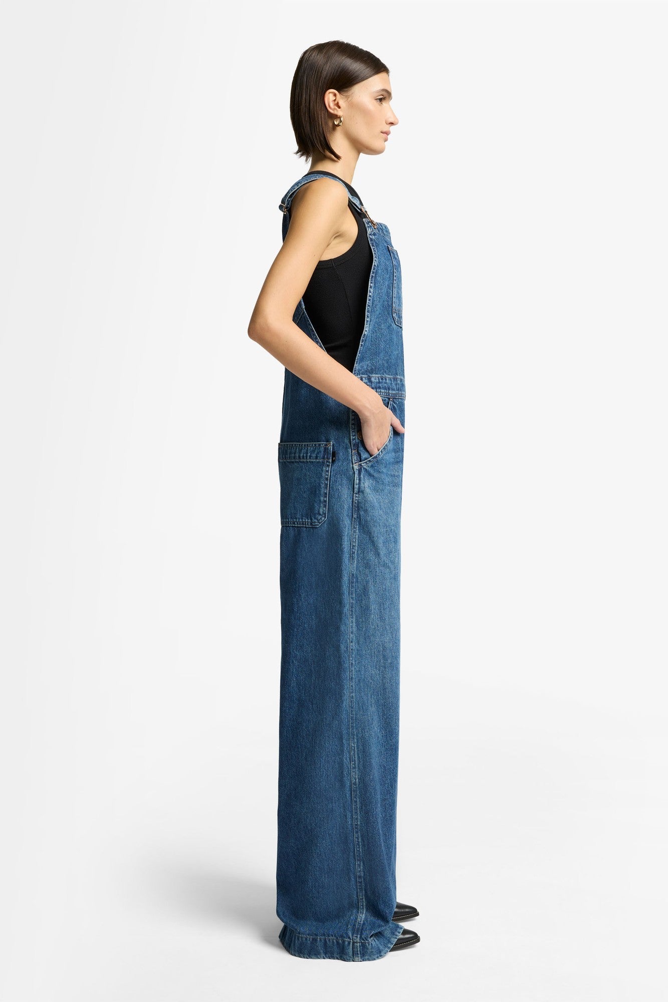 WIDE LEG DUNGAREES in MANKIND | 7 For All Mankind