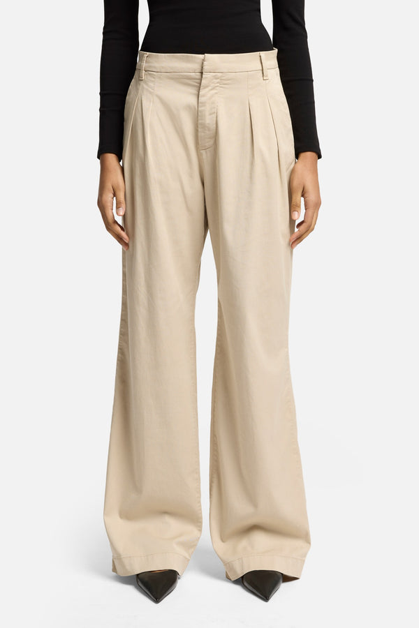 Pleated Chino in Cold Brew