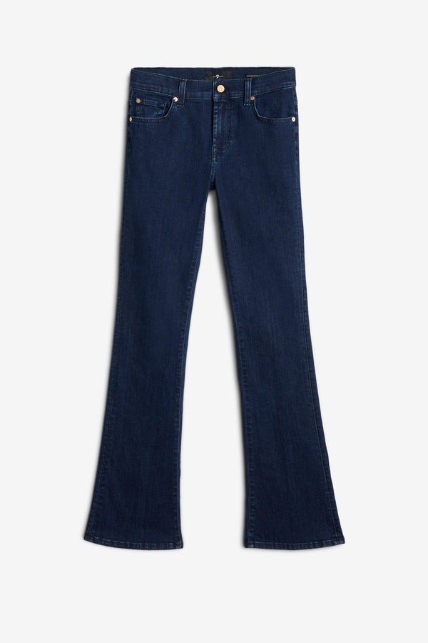 BOOTCUT in Slim Illusion