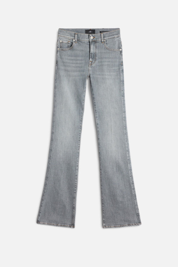 BOOTCUT in Slim Illusion