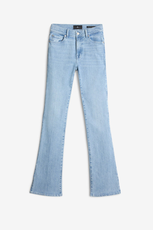 BOOTCUT in Slim Illusion