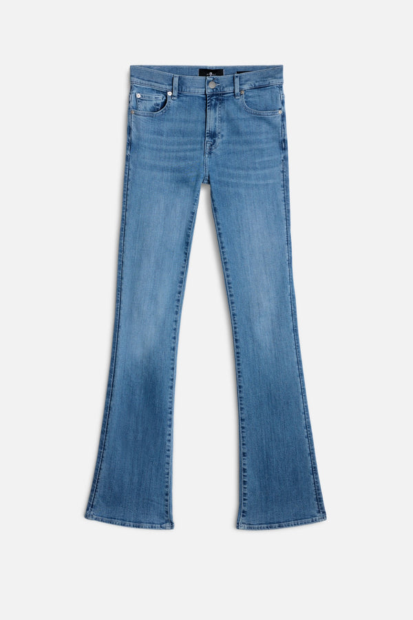 BOOTCUT in Slim Illusion