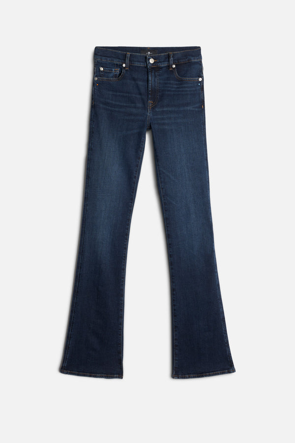 BOOTCUT in Slim Illusion