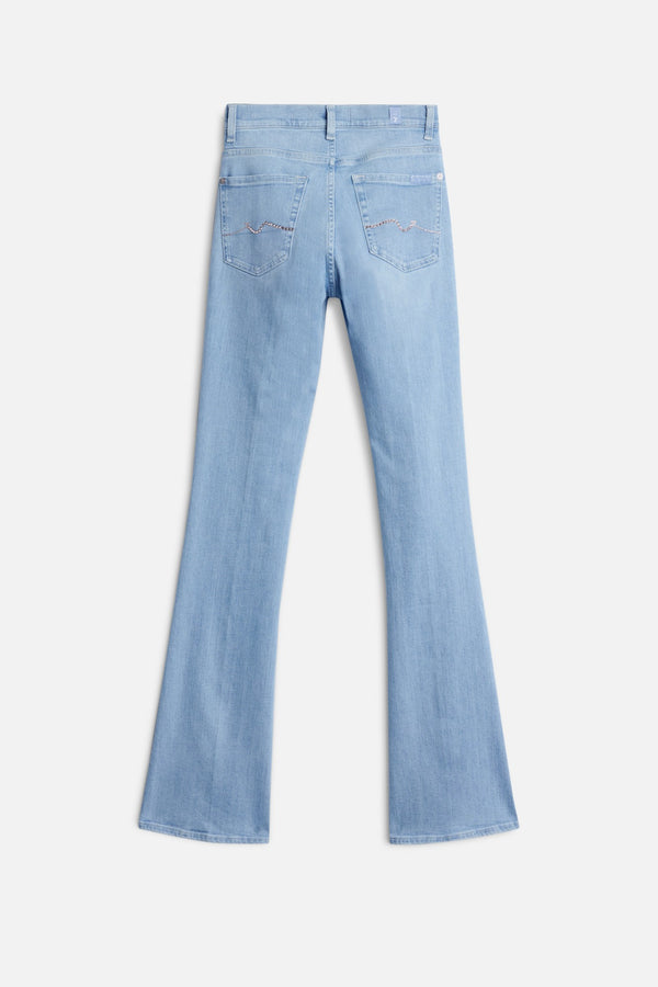 EMBELLISHED POCKET BOOTCUT in Slim Illusion