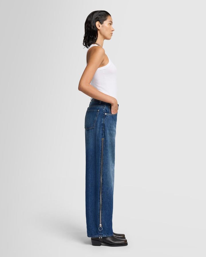 Bonnie Zip Barrel Leg in Topic | 7 For All Mankind