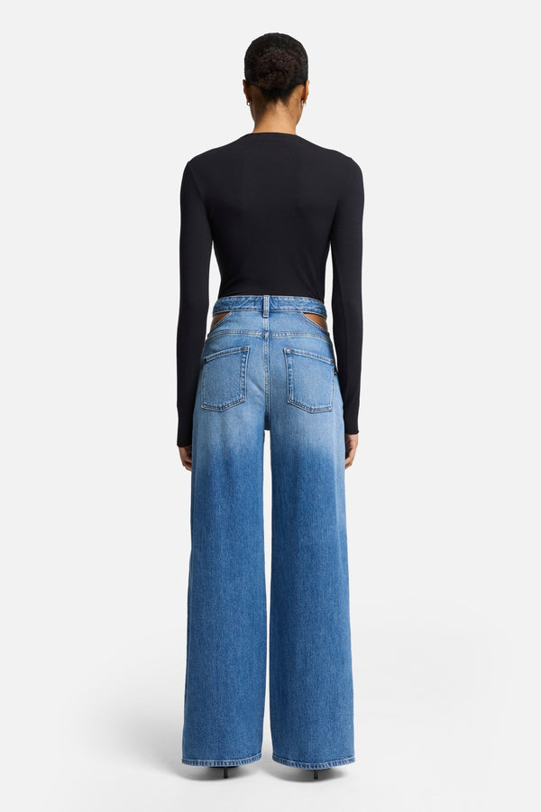 Scout Oversized Straight in Weekend