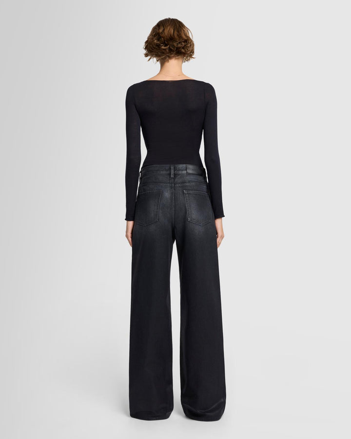 Scout Oversized Straight in Coated Liquorice | 7 For All Mankind