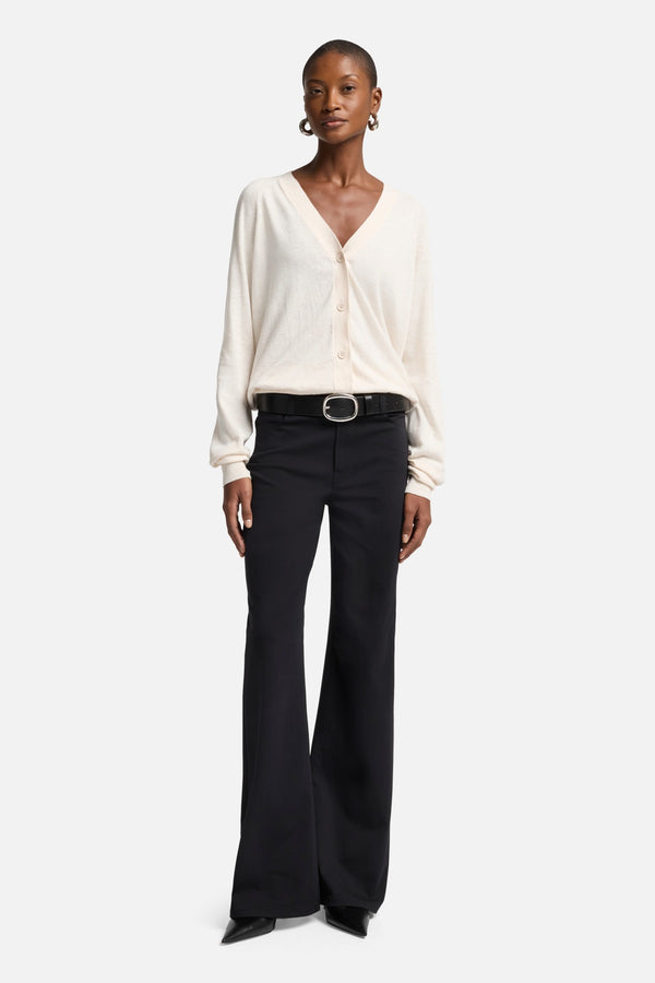Luxe Performance Knit Modern Dojo in Black
