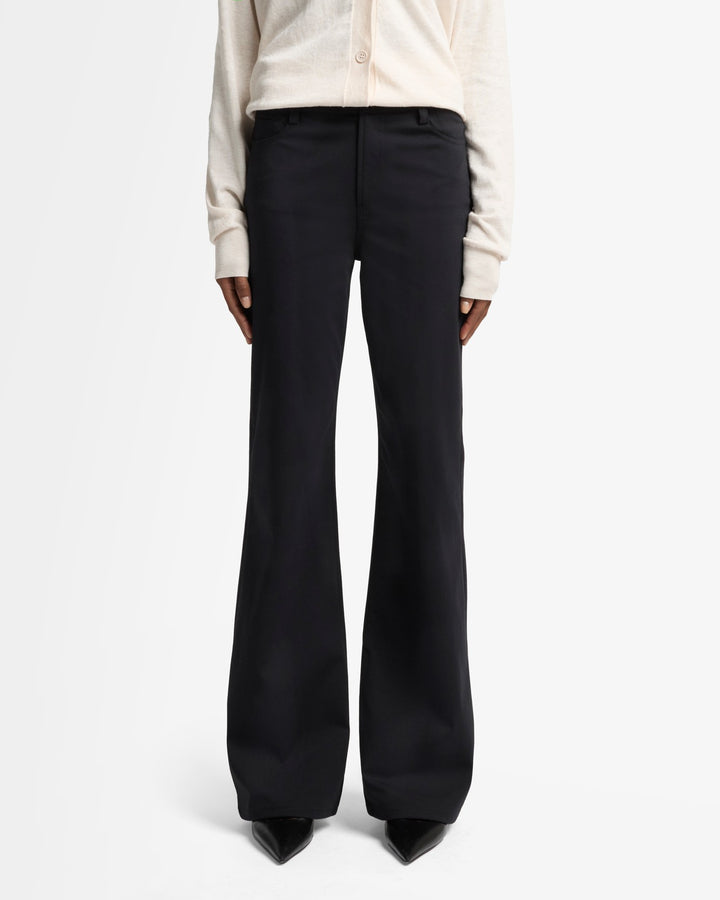 Luxe Performance Knit Modern Dojo in Black