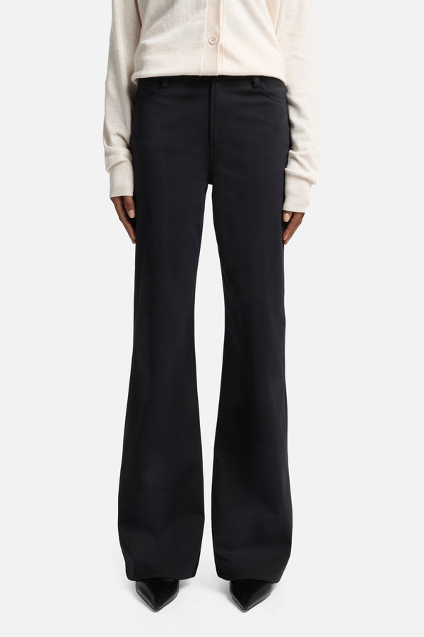 Luxe Performance Knit Modern Dojo in Black