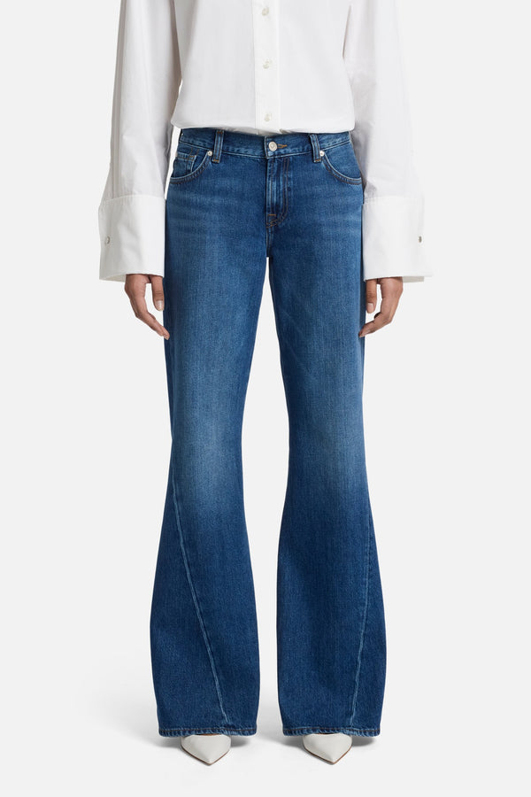 Slim Illusion Twisted Seam Spencer Flare in Mesa
