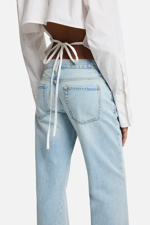 Slim Illusion Twisted Seam Spencer Flare in Tempe