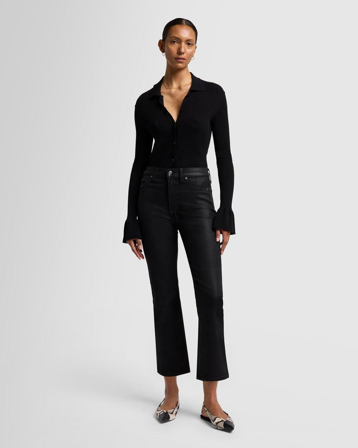 High Waist Slim Kick in Coated Black