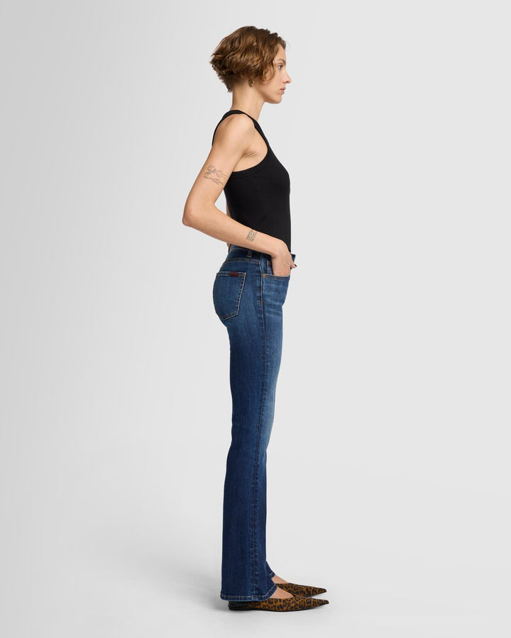 Slim Illusion Bootcut in Grand Canyon