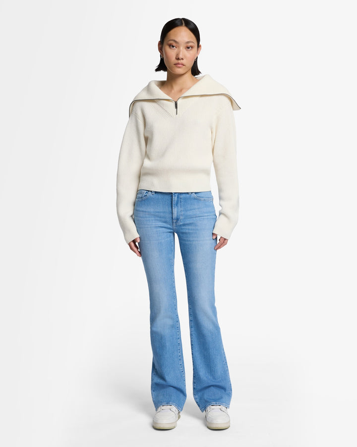 Slim Illusion Bootcut in Bloom