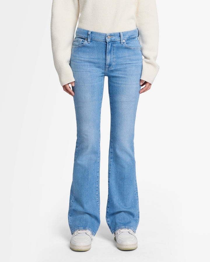 Slim Illusion Bootcut in Bloom