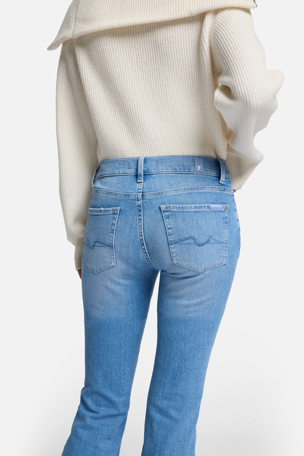 Slim Illusion Bootcut in Bloom