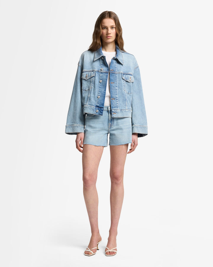 【oan】Black And Blue Cropped Trucker Jacket Cropped Denim Trucker Jacket – Urban Planet