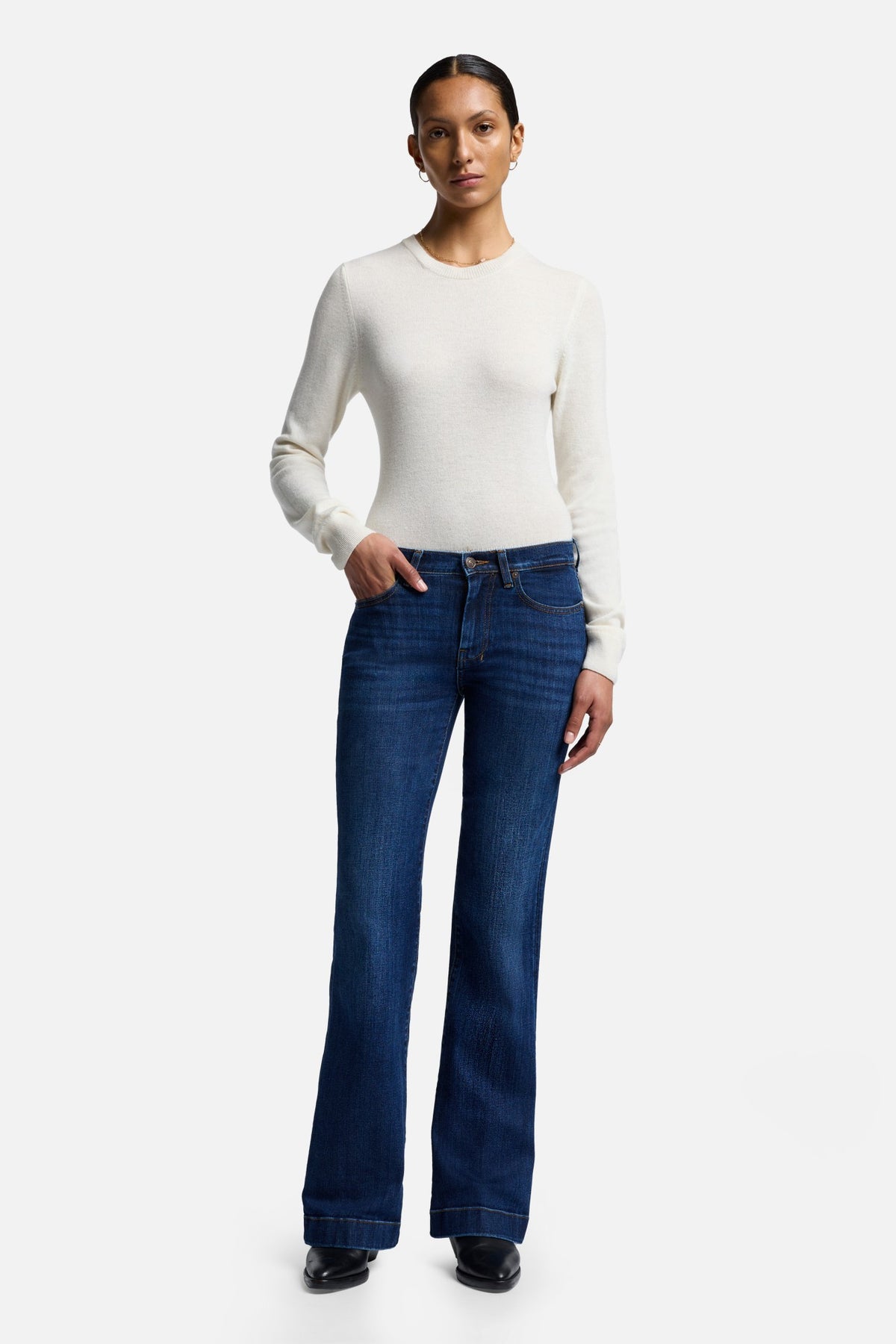 Jean Bootcut Femme J Brand - Taille 30x32, Stretch, Couleur Bleu Foncé - Neuf Sans Étiquettes