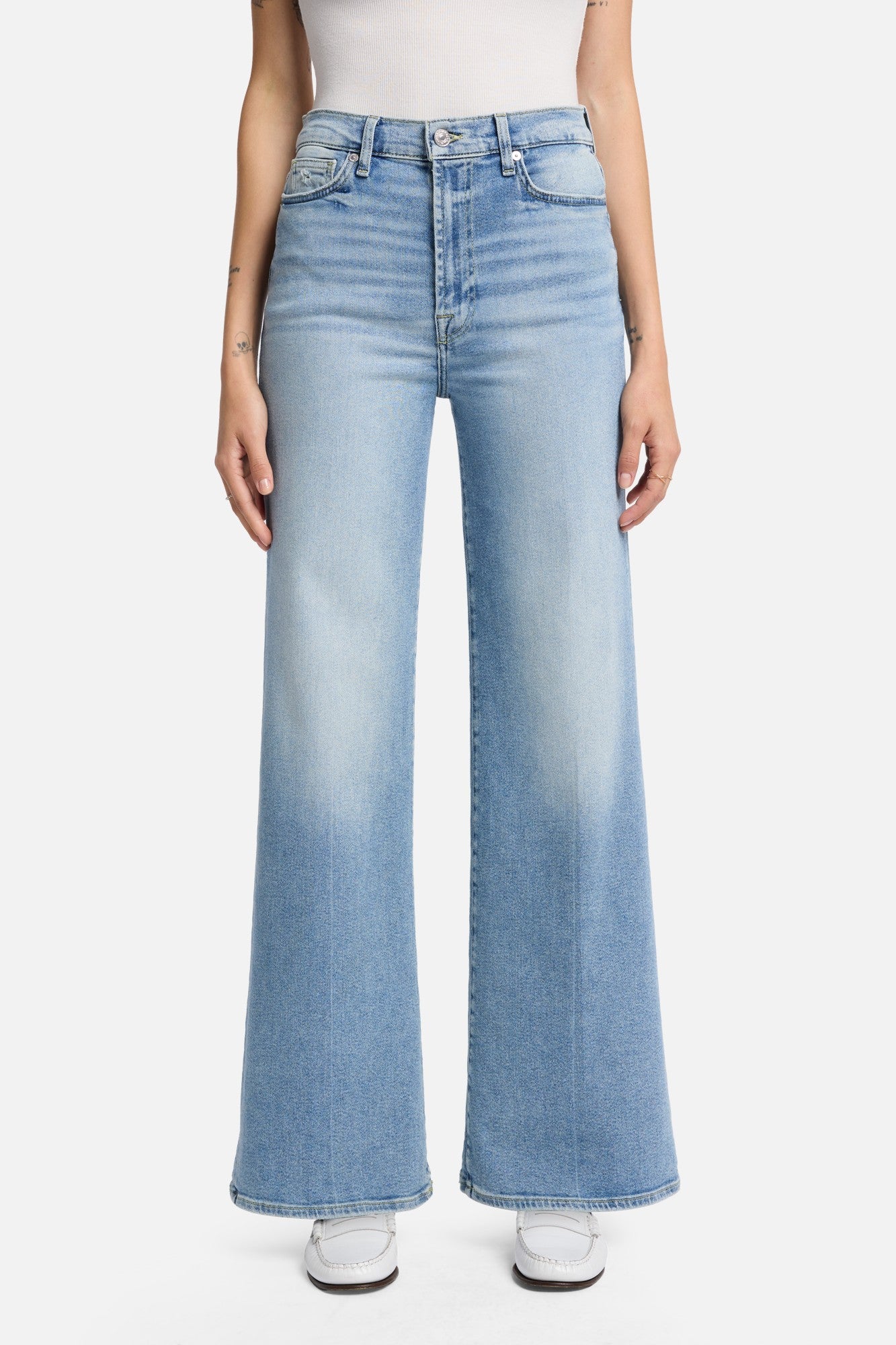 Luxe Vintage Ultra High Rise Jo in Must | 7 For All Mankind