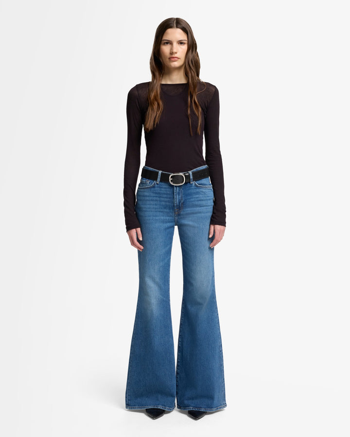 MANKIND Retro Flare in Explorer | 7 For All Mankind