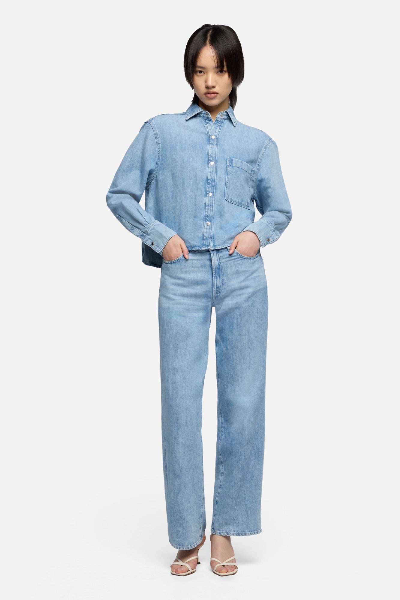STOVEPIPE STRAIGHT in Indigo Linen Iris | 7 For All Mankind