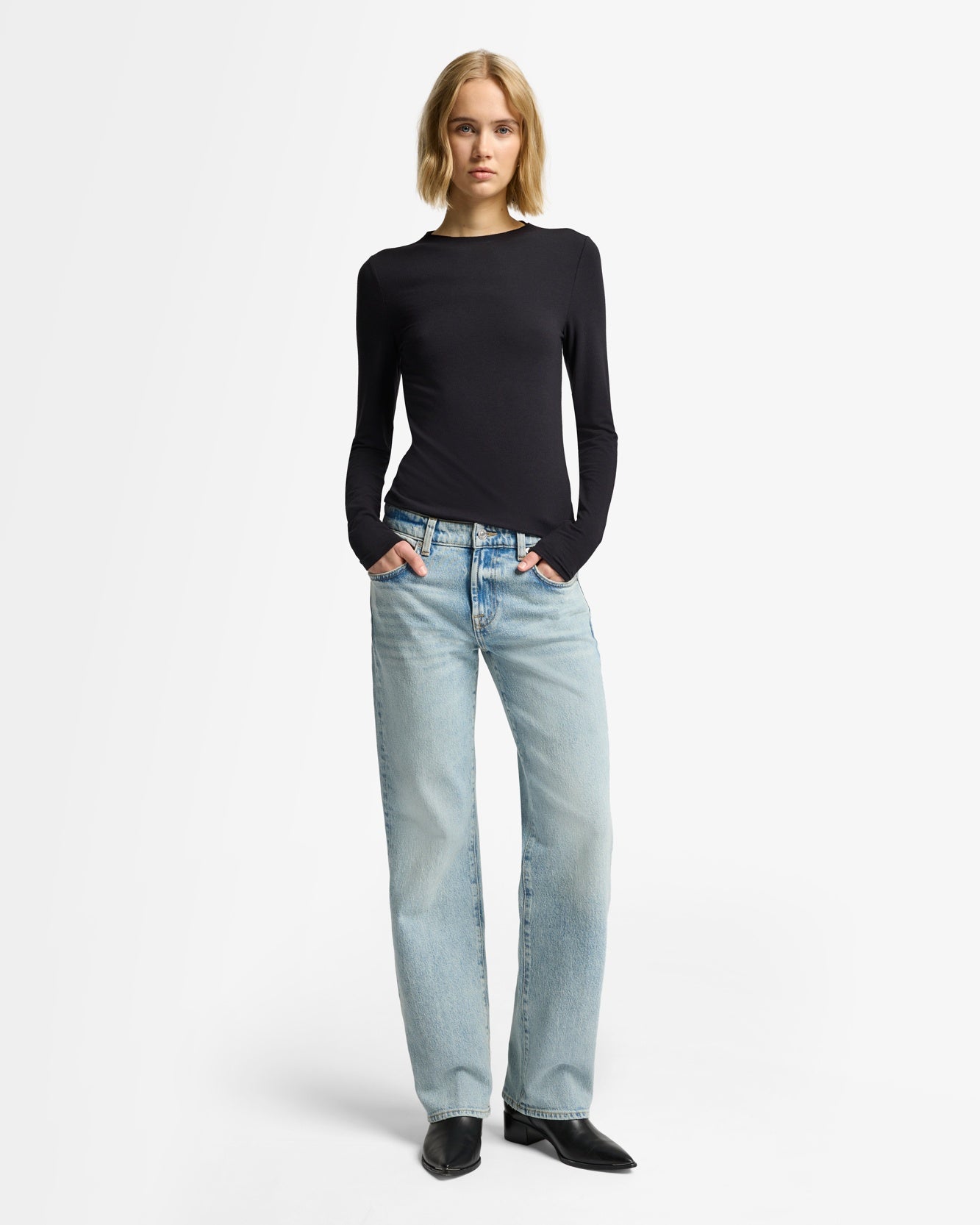 デニム・ジーパン 7 For All Mankind Stretch denim Calie Straight jeans MANKIND Calie Straight in Ode To | 7 For All Mankind