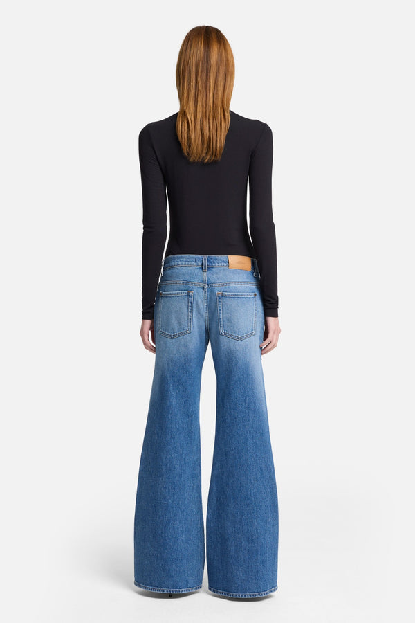MANKIND Spencer Flare in Weekend