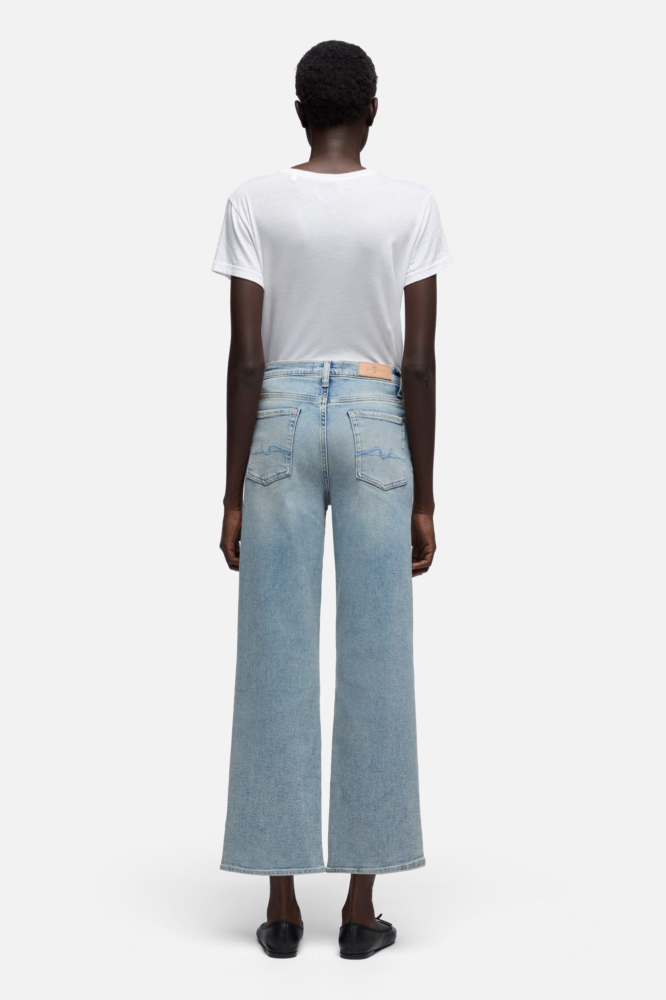 Luxe Vintage Cropped Alexa in Must | 7 For All Mankind