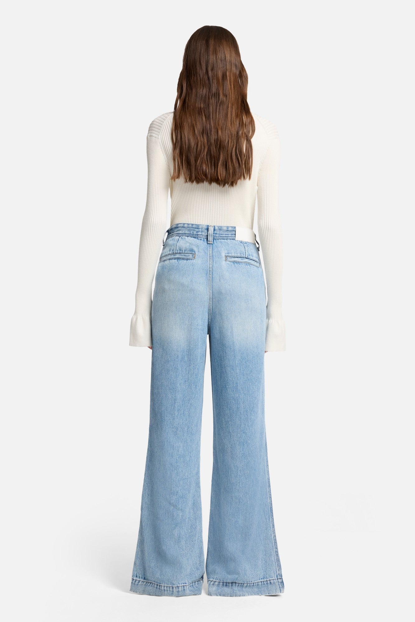 Denim Lustre Pleated Trouser in Abyss | 7 For All Mankind