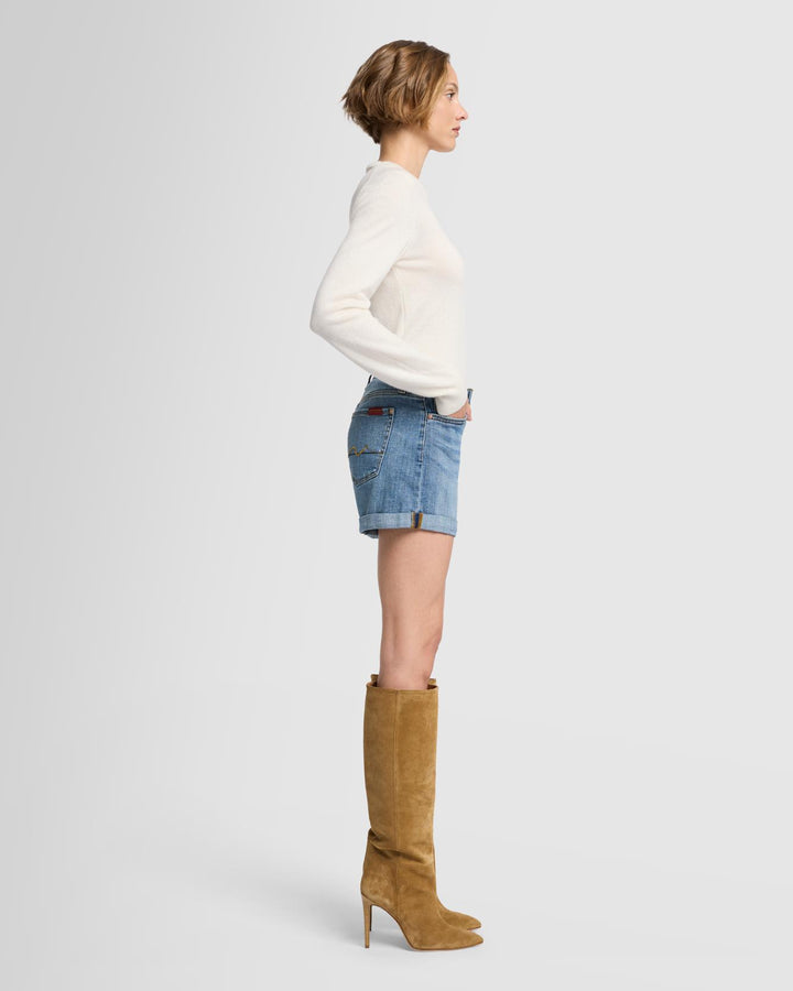 Broken Twill Mid Roll Short in Bright Light