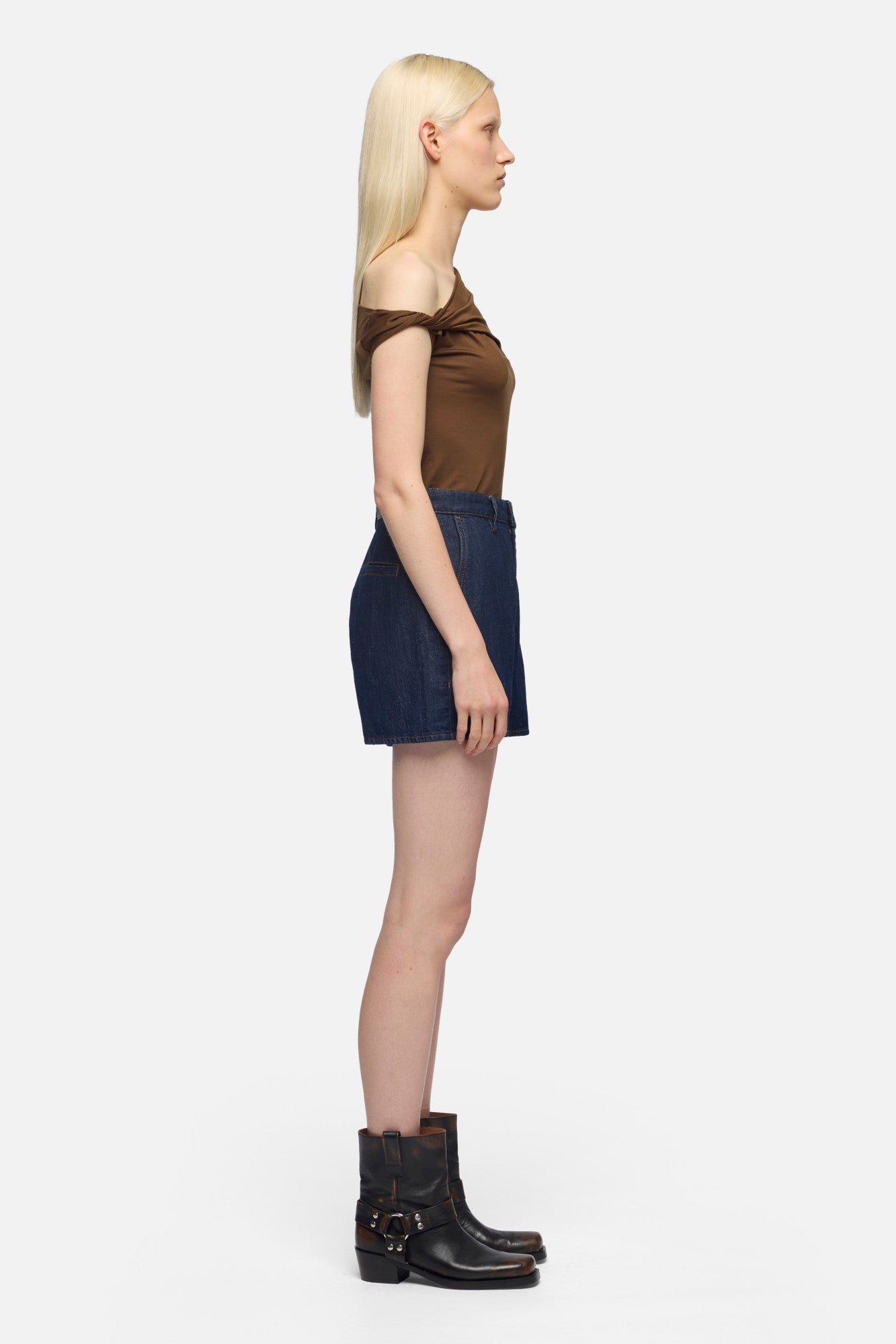 TROUSER SHORT in Indigo Linen Blossom | 7 For All Mankind
