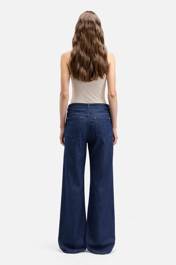 Weightless Denim Lotta in Halona