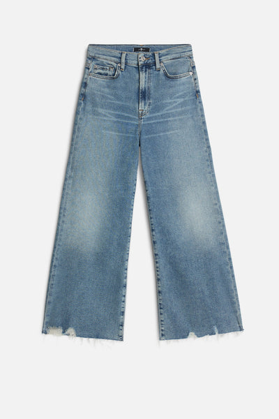 Luxe Vintage Ultra High Rise Cropped Jo in Walk
