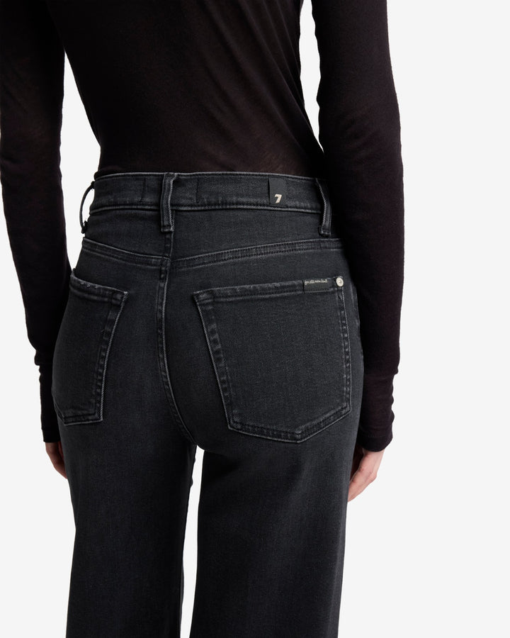 Luxe Vintage Ultra High Rise Jo in Bottomline