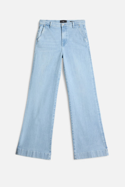 Slim Illusion Modern Dojo in Olina